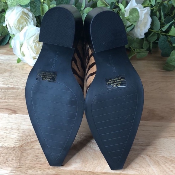 Tiger Print Booties - Picture 3 of 6